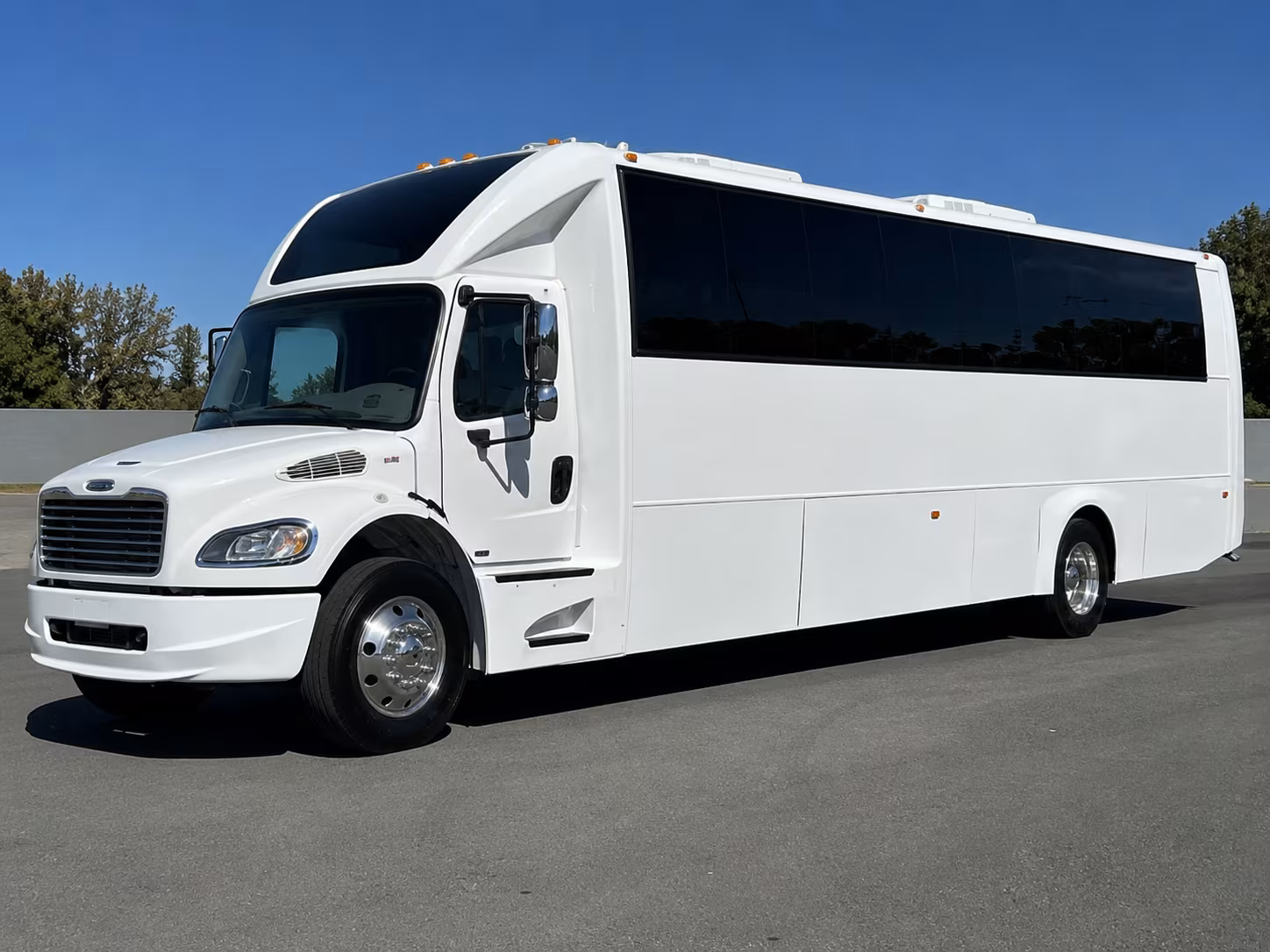 Hialeah Homecoming & Prom Party Bus Rentals