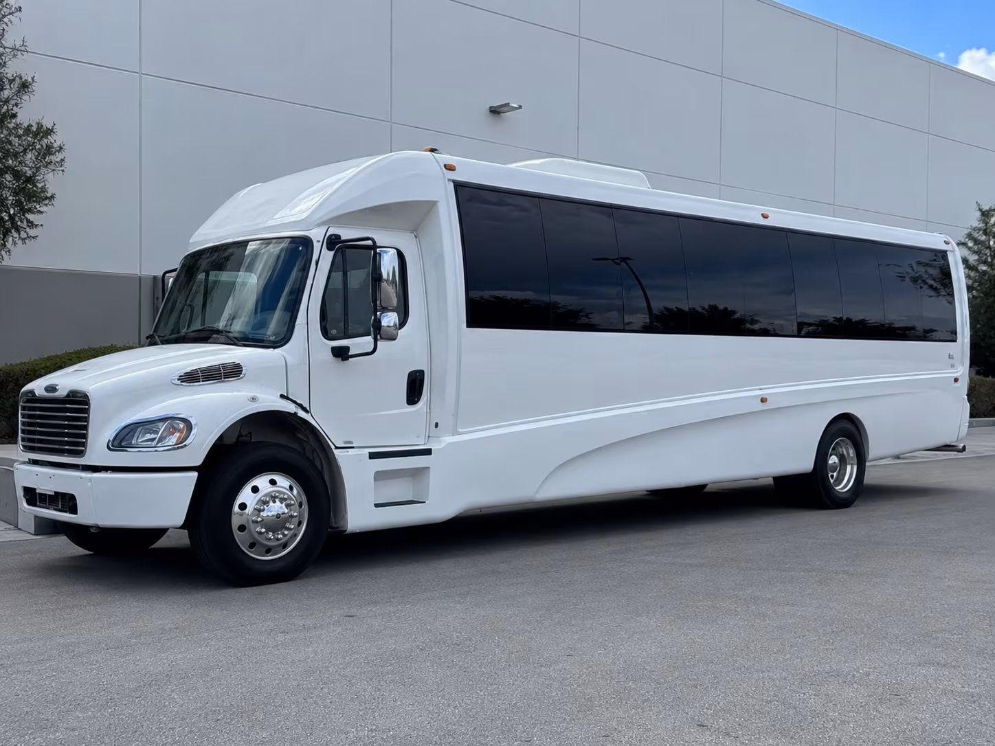 Miami Bachelor & Bachelorette Transportation group transportation