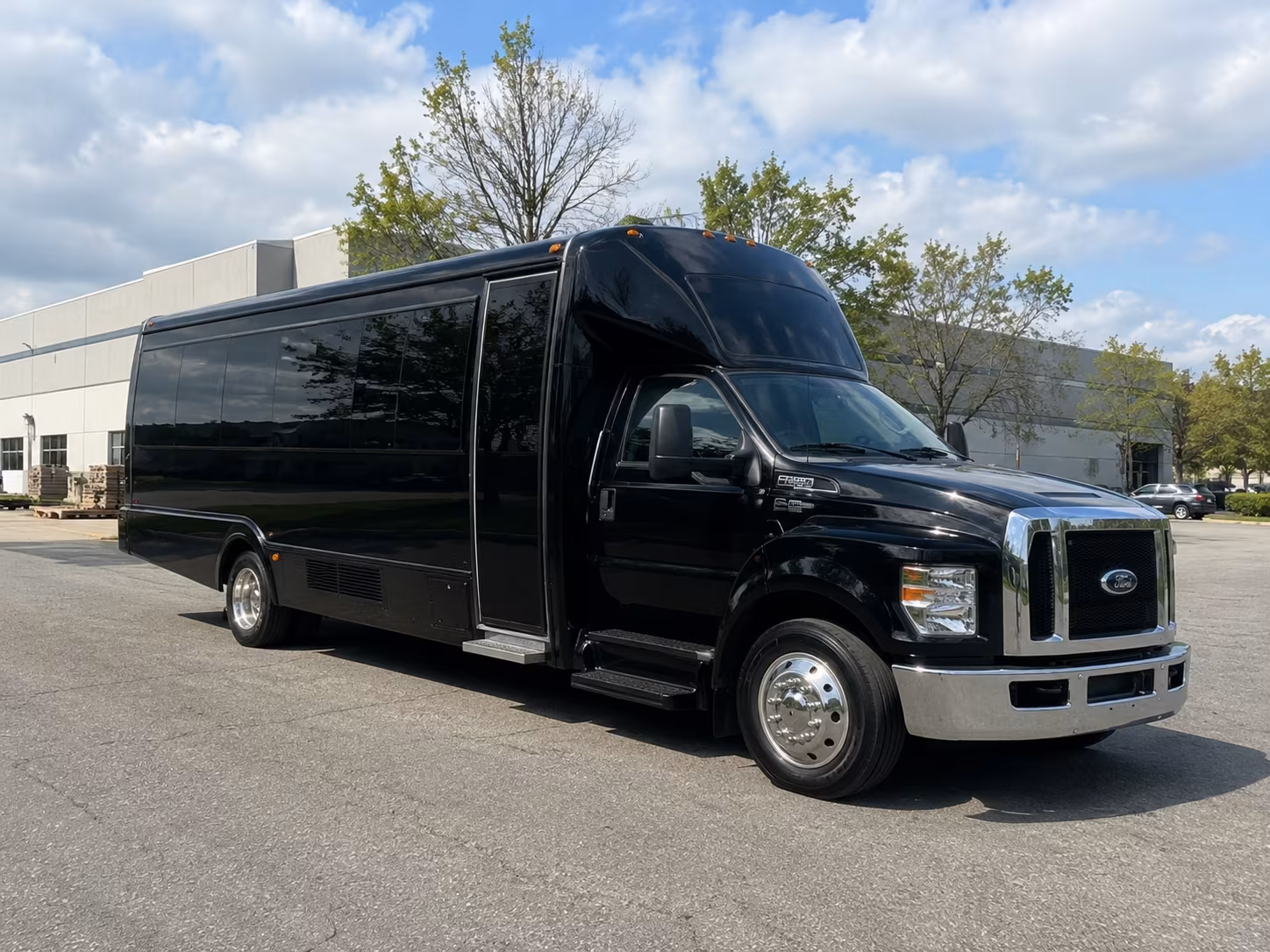 Miami Winery Tour & Pub Crawl Transportation party bus exterior